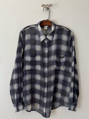 Women’s Club Monaco Silk Chiffon Painterly Plaid Button-Up Shirt. Large